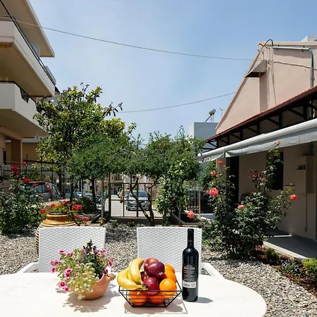 Estia Comfort House Holiday home *