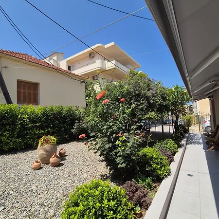 Estia Comfort House *